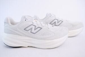 New Balance 1080v15 White Silver Running Shoe Women’s Size 6.5 NEW Read #128
